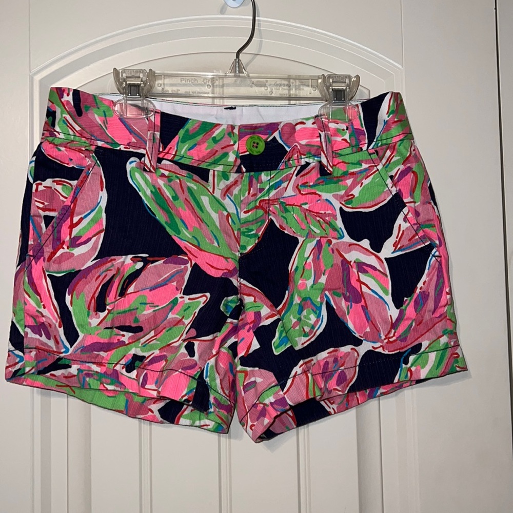 EUC Lilly Pulitzer size 0 Callahan short